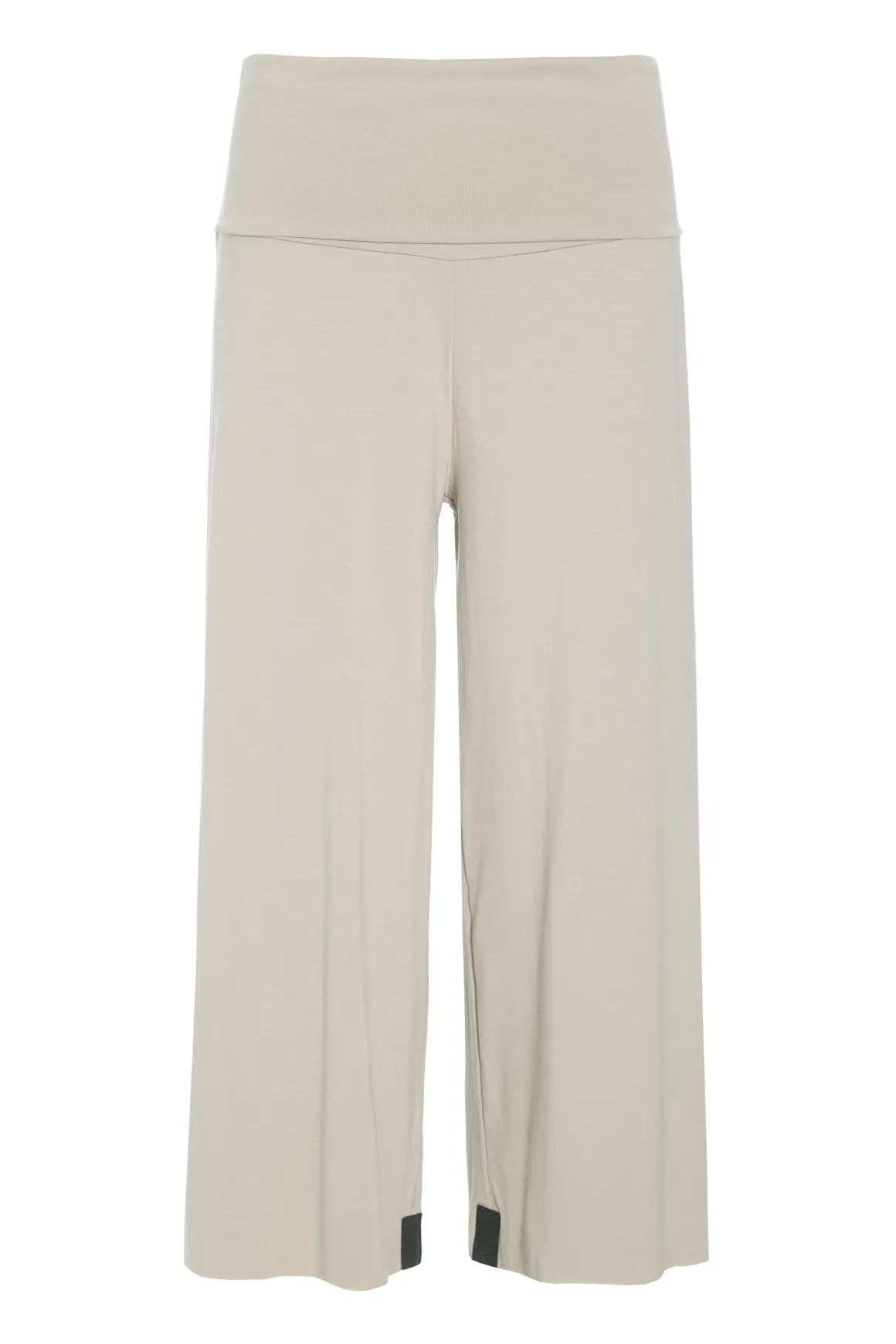 HOSE MIT FALTEN AN DER TAILLE