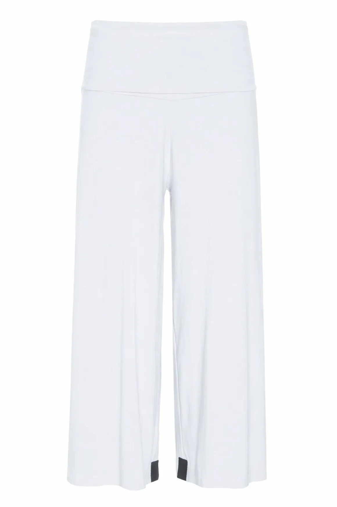 HOSE MIT FALTEN AN DER TAILLE