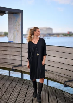 KLEID OVERSIZE